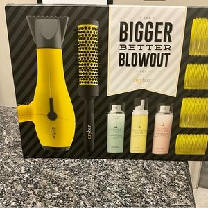 Dry bar- The Bigger Better Blowout Dryer